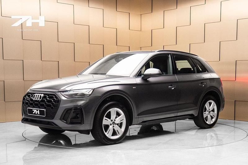 Grå Begagnad 2023 Audi Q5 S-Line SUV | 559 000 kr (Lite dyr) - Bild 1/4