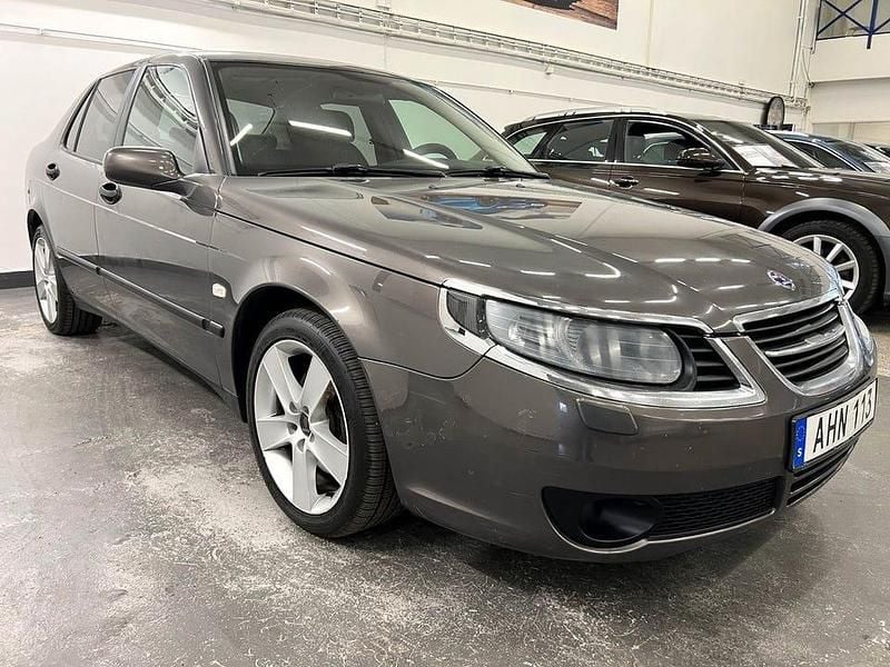 Begagnad Saab 9-5 Linear 150 HK (110 kW) 2007 Mörkbrun Sedan