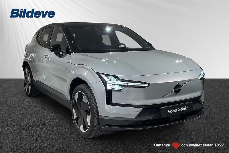 Grå Begagnad 2023 Volvo EX30 Plus SUV | 359 900 kr (Marknadspris) - Bild 1/4