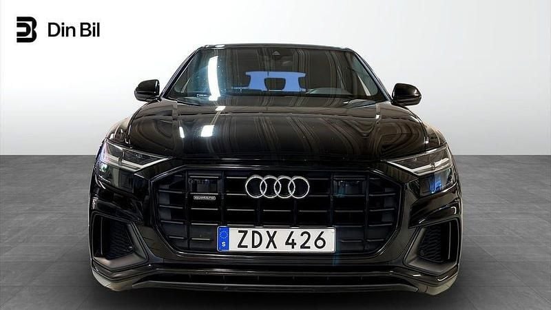 Begagnad Audi Q8 S-Line 286 HK (210 kW) 2019 Svart SUV