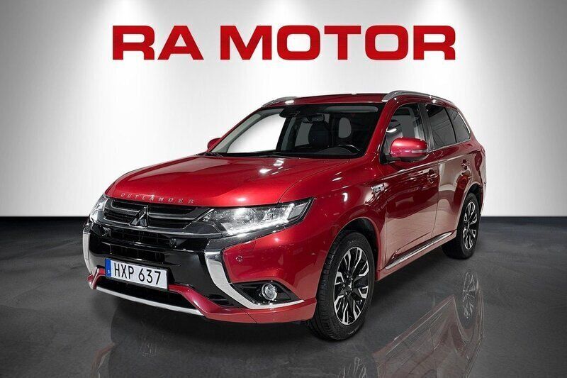 Röd Begagnad 2018 Mitsubishi Outlander P-HEV SUV | 179 900 kr (Marknadspris) - Bild 1/4