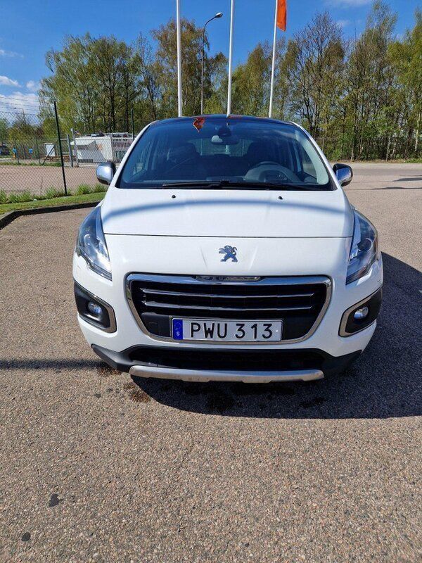 Vit Begagnad 2014 Peugeot 3008 Kombi | 76 000 kr (Lite dyr) - Bild 1/4