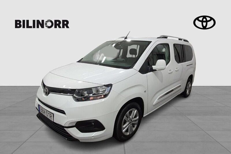 Vit Begagnad 2021 Toyota Proace Verso Active Kombi | 299 900 kr - Bild 1/4