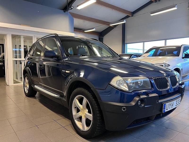 Blå Begagnad 2004 BMW X3 SUV | 49 900 kr (Dyr) - Bild 1/4