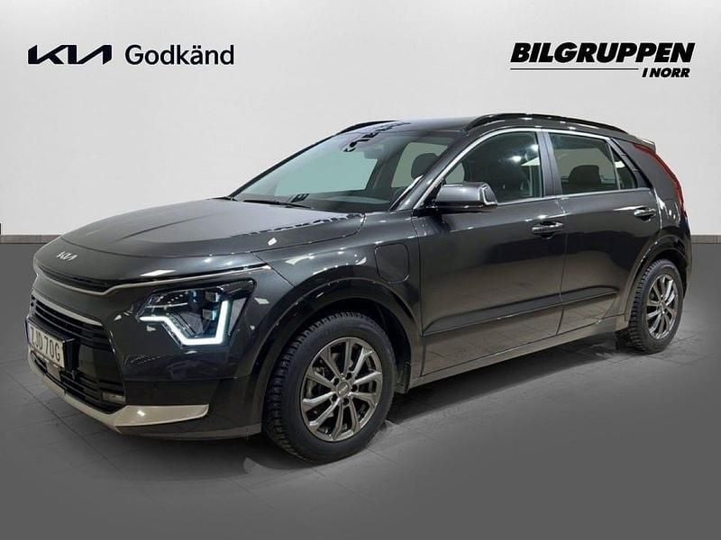 Interstellar grey Begagnad 2022 Kia Niro SUV | 319 900 kr (Marknadspris) - Bild 1/4