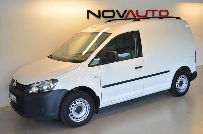 Begagnad VW Caddy 102 HK (75 kW) 2012 Candy vit Minibuss