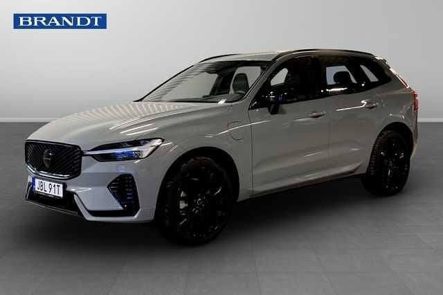 Begagnad Volvo XC60 349 HK (256 kW) 2026 Grå SUV
