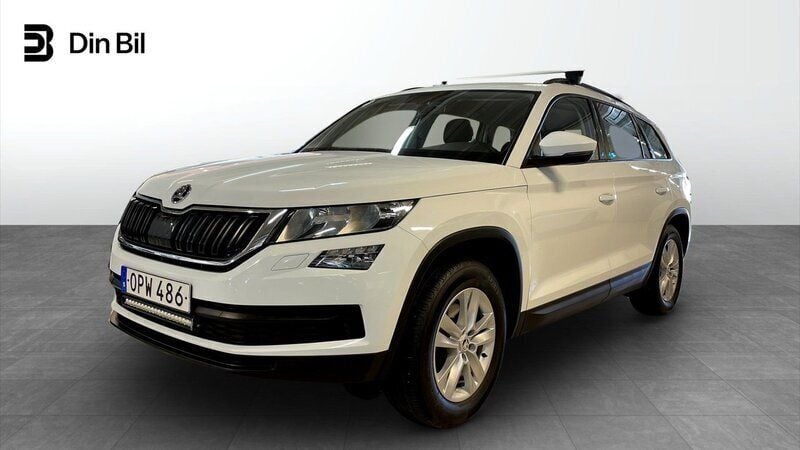 Vit Begagnad 2017 Skoda Kodiaq SUV | 189 000 kr (Superpris) - Bild 1/4