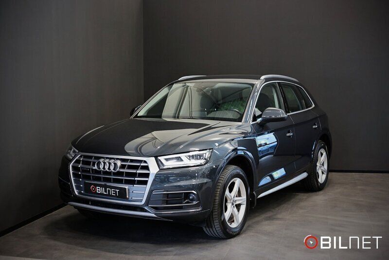 Grå Begagnad 2018 Audi Q5 SUV | 309 900 kr (Marknadspris) - Bild 1/4