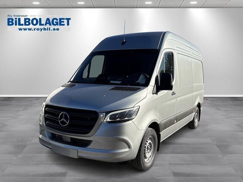 Silver Ny 2025 Mercedes Sprinter Van | 700 000 kr (Marknadspris) - Bild 1/4
