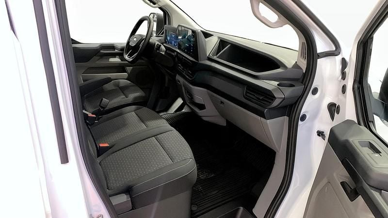 Ny Ford Transit Custom Trend 136 HK (100 kW) 2025 Frozen white