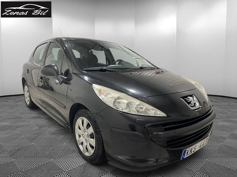 Begagnad Peugeot 207 88 HK (64 kW) 2007 Svart Halvkombi