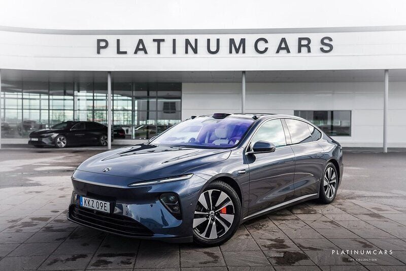 Blå (southern star) Begagnad 2022 Nio ET7 Sedan | 578 000 kr - Bild 1/4