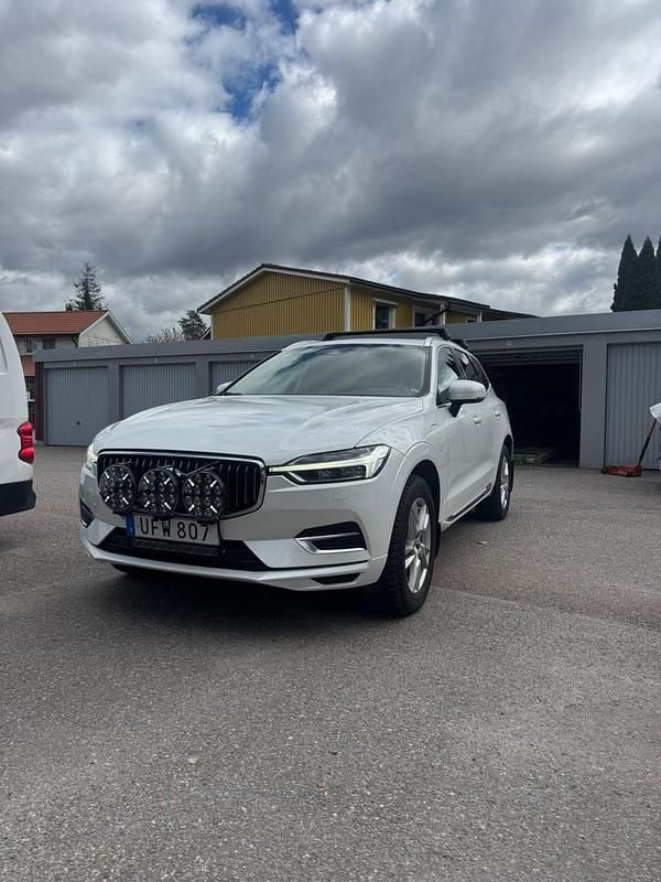 Begagnad 2018 Volvo XC60 SUV | 275 000 kr (Superpris) - Bild 1/4