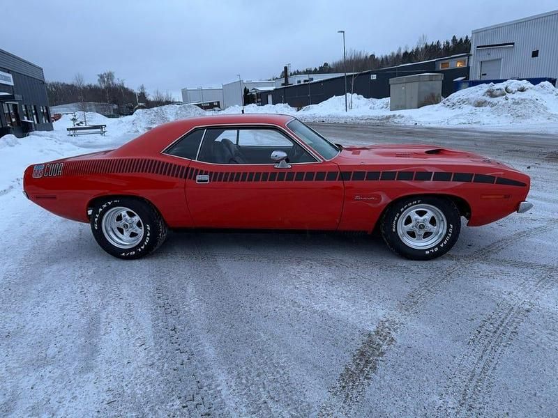 Begagnad Plymouth Barracuda 325 HK (239 kW) 1970 Orange Sportkupé