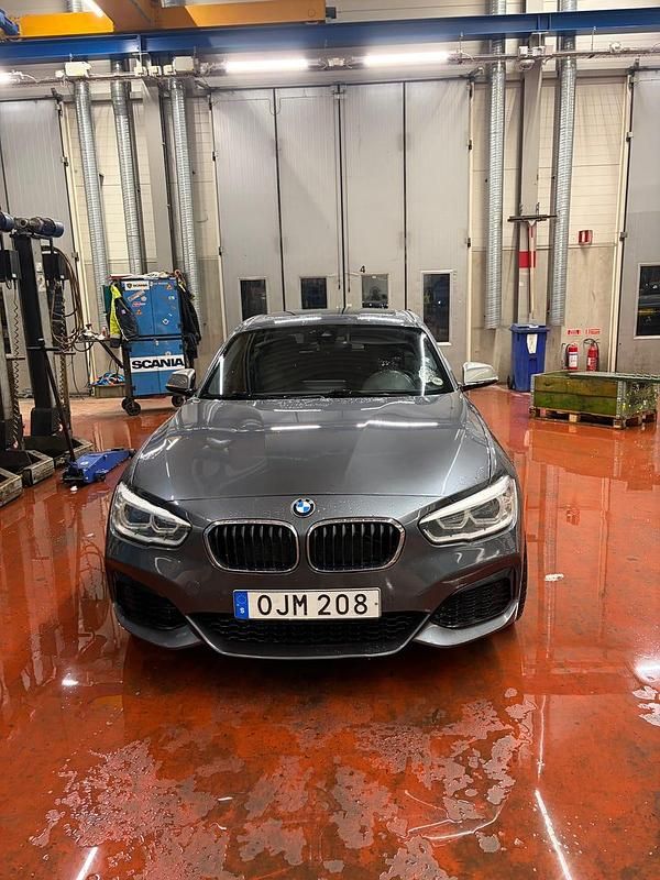 Begagnad BMW M140 M Sport 502 HK (369 kW) 2017 Halvkombi
