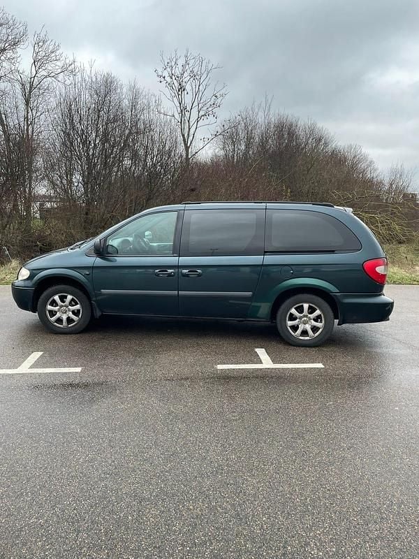 Grön Begagnad 2006 Chrysler Grand Voyager Minibuss | 16 000 kr (Dyr) - Bild 1/4