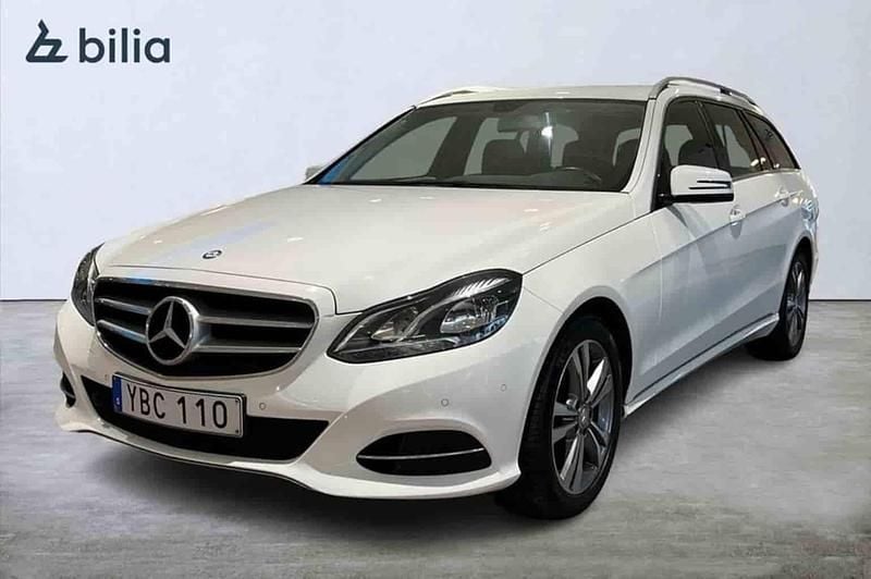Vit Begagnad 2016 Mercedes E220 Kombi | 219 000 kr - Bild 1/1