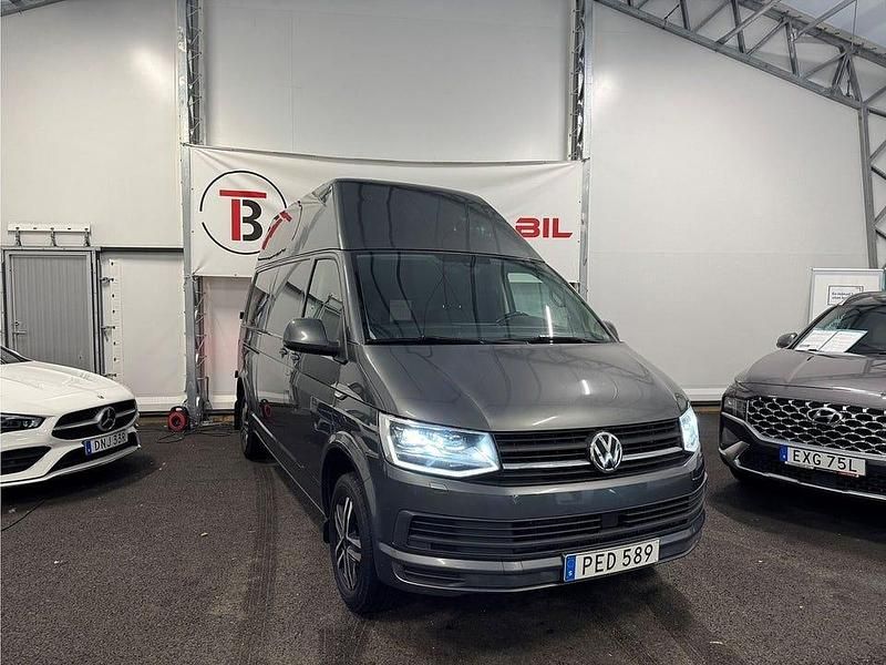 Begagnad VW T6 150 HK (110 kW) 2018 Grå Van