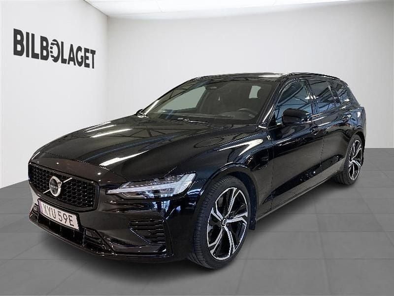 Svart Begagnad 2024 Volvo V60 Ultra Kombi | 529 800 kr - Bild 1/4