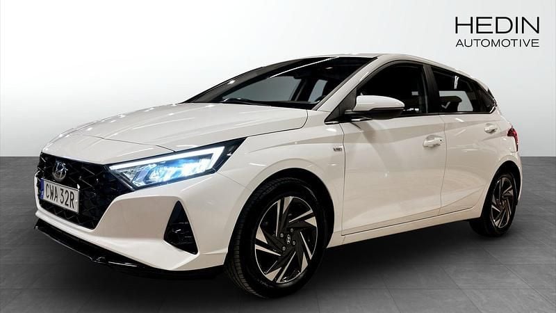 Begagnad Hyundai i20 2023 Vit Halvkombi