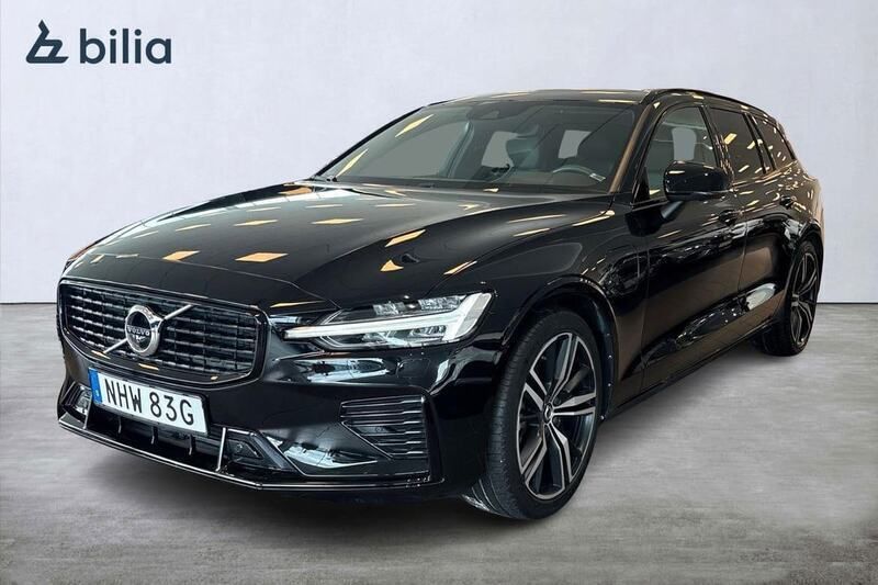 Svart Begagnad 2022 Volvo V60 R-Design Kombi | 449 900 kr (Marknadspris) - Bild 1/3
