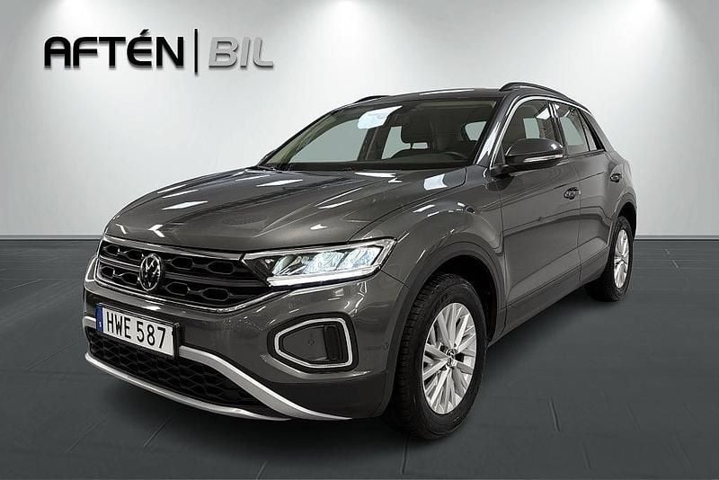 Grå Begagnad 2023 VW T-Roc SUV | 239 800 kr (Superpris) - Bild 1/3