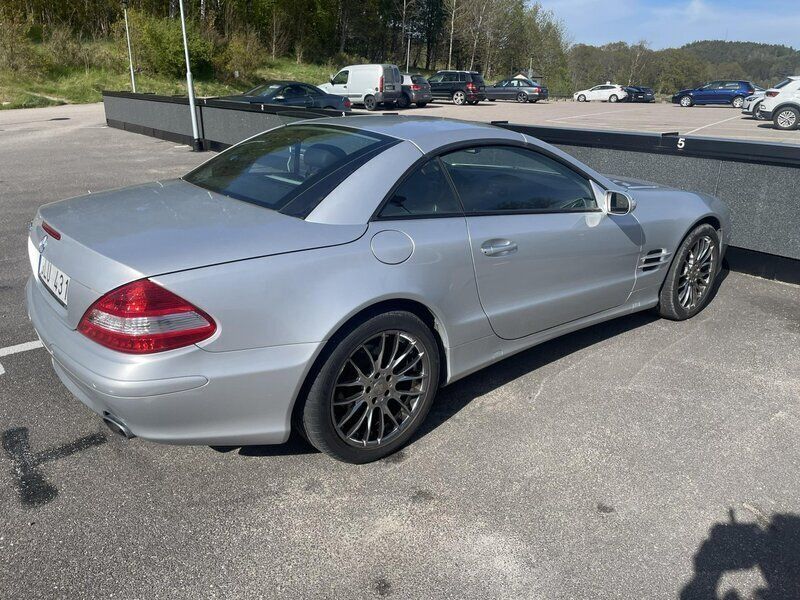 Silver Begagnad 2007 Mercedes SL350 Cab | 185 000 kr (Lite dyr) - Bild 1/4