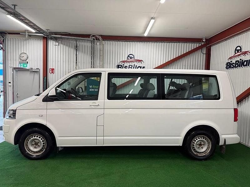 Begagnad VW Caravelle Comfortline 140 HK (102 kW) 2013 Vit Minibuss