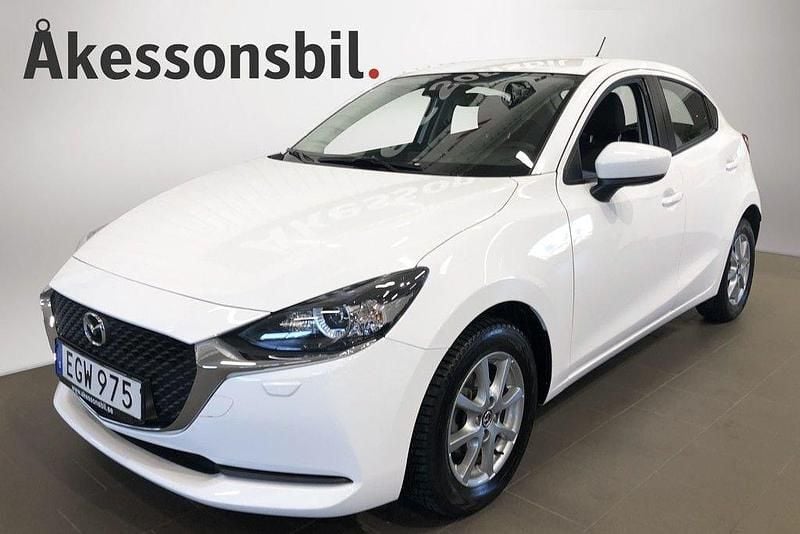Vit Begagnad 2020 Mazda 2 Core Halvkombi | 149 000 kr (Marknadspris) - Bild 1/4