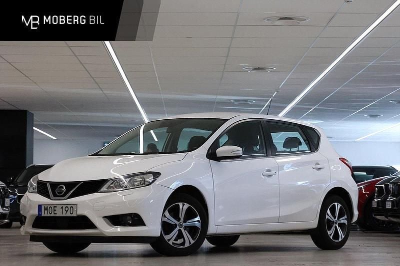 Vit Begagnad 2015 Nissan Pulsar Halvkombi | 109 900 kr (Marknadspris) - Bild 1/3