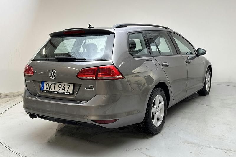 Begagnad VW Golf VII 110 HK (80 kW) 2017 Grå