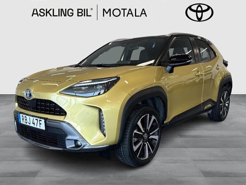 Gul Begagnad 2022 Toyota Yaris Cross Edition SUV | 279 000 kr (Marknadspris) - Bild 1/3