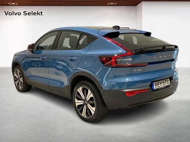Begagnad Volvo C40 299 kW (407 HK) 2023 Blå SUV