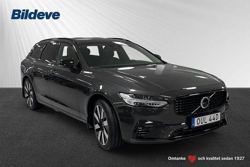 Begagnad 2025 Volvo V90 Plus Kombi | 469 900 kr (Superpris) - Bild 1/4