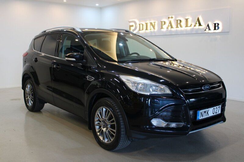 Svart Begagnad 2013 Ford Kuga Titanium SUV | 79 900 kr (Marknadspris) - Bild 1/4