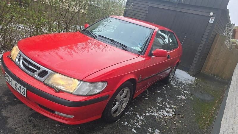 Begagnad 2001 Saab 9-3 Sportkupé | 22 000 kr (Marknadspris) - Bild 1/4