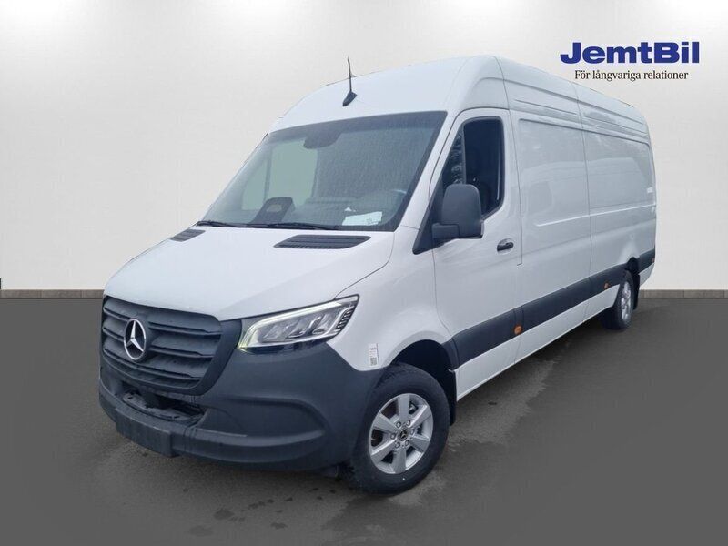 Vit Ny 2025 Mercedes Sprinter Van | 655 000 kr (Superpris) - Bild 1/4
