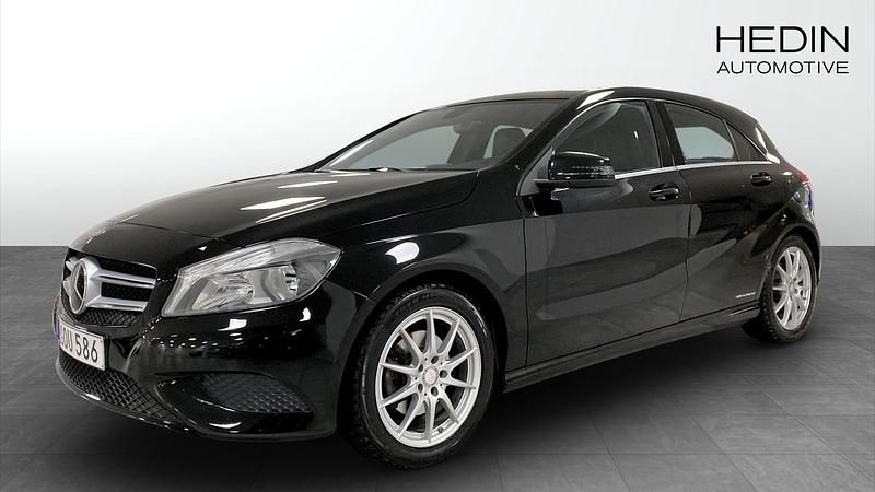Begagnad Mercedes A180 AMG line 122 HK (89 kW) 2015 Svart Kombi