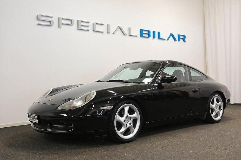 Svart Begagnad 2000 Porsche 911 Carrera | 319 000 kr - Bild 1/4