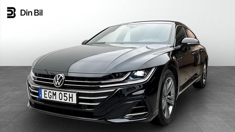 Svart Begagnad 2020 VW Arteon R Kombi | 329 900 kr (Marknadspris) - Bild 1/4