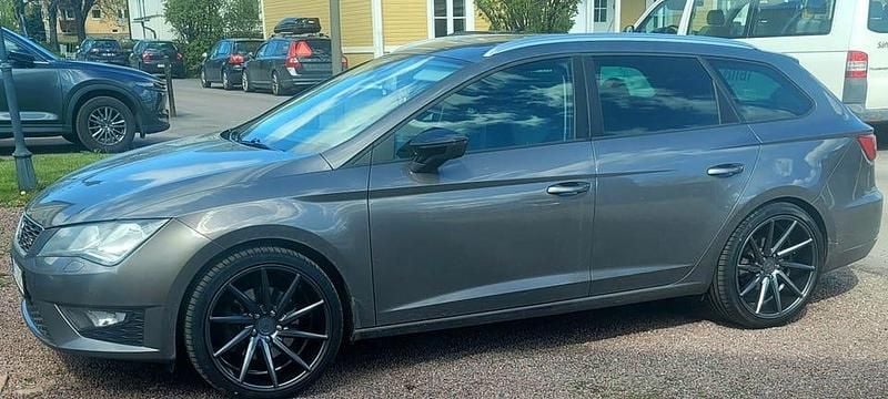Begagnad 2015 Seat Leon ST Kombi | 135 000 kr (Bra pris) - Bild 1/1