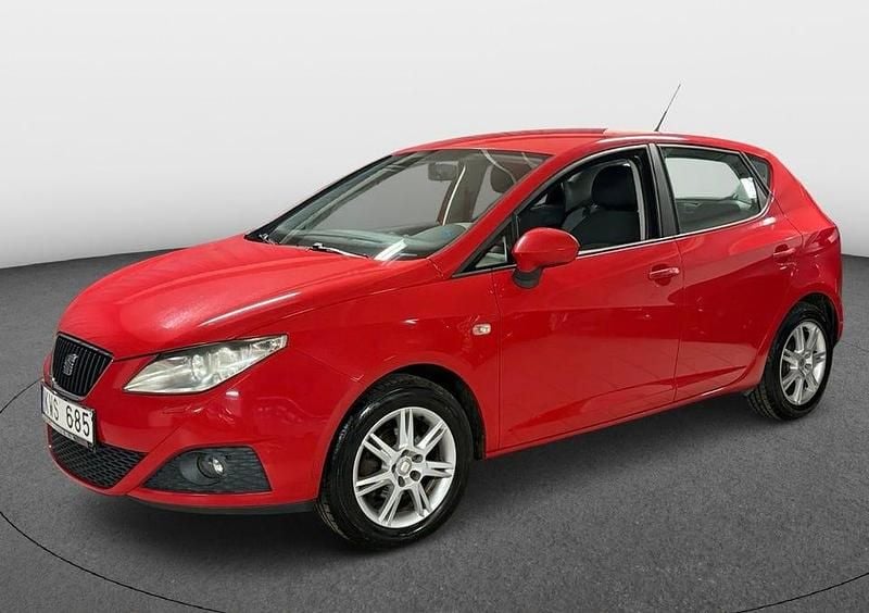 Röd Begagnad 2010 Seat Ibiza Style | 34 900 kr (Marknadspris) - Bild 1/4