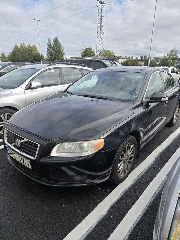 Svart Begagnad 2008 Volvo S80 Summum Sedan | 35 000 kr (Bra pris) - Bild 1/1