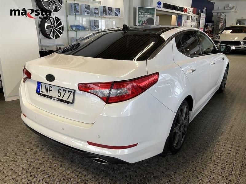 Begagnad Kia Optima 136 HK (100 kW) 2012 Vit Sedan