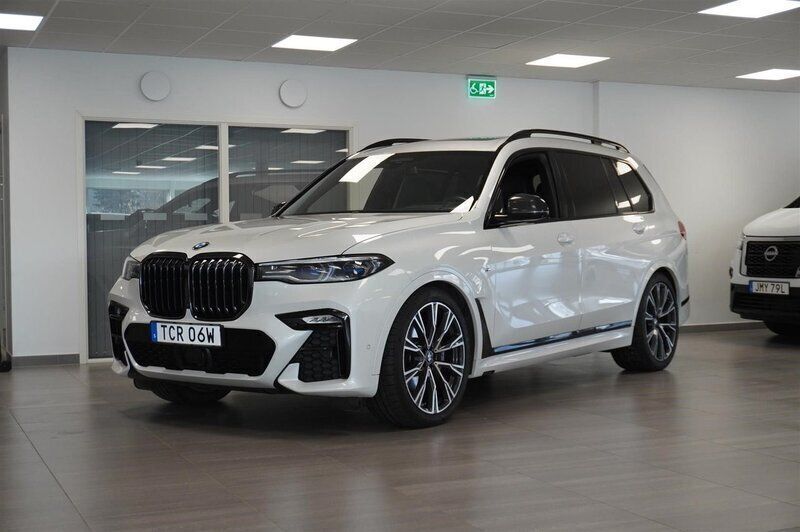 Okänd Begagnad 2021 BMW X7 M Sport SUV | 899 800 kr - Bild 1/4