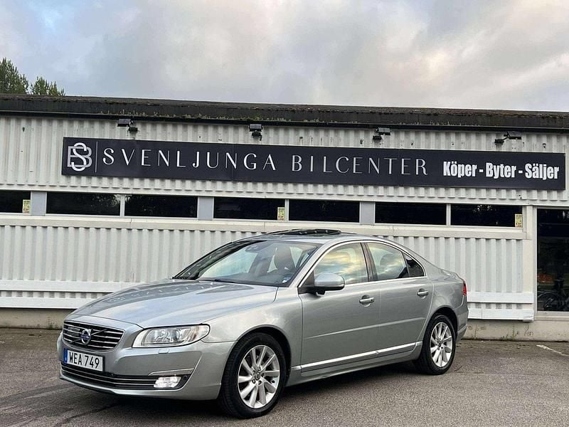 Silver Begagnad 2015 Volvo S80 Summum Sedan | 199 900 kr (Dyr) - Bild 1/4