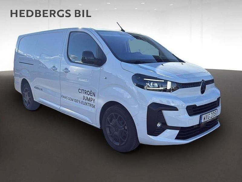 Vit Begagnad 2024 Citroën Jumpy Business Class Van | 386 250 kr (Marknadspris) - Bild 1/4