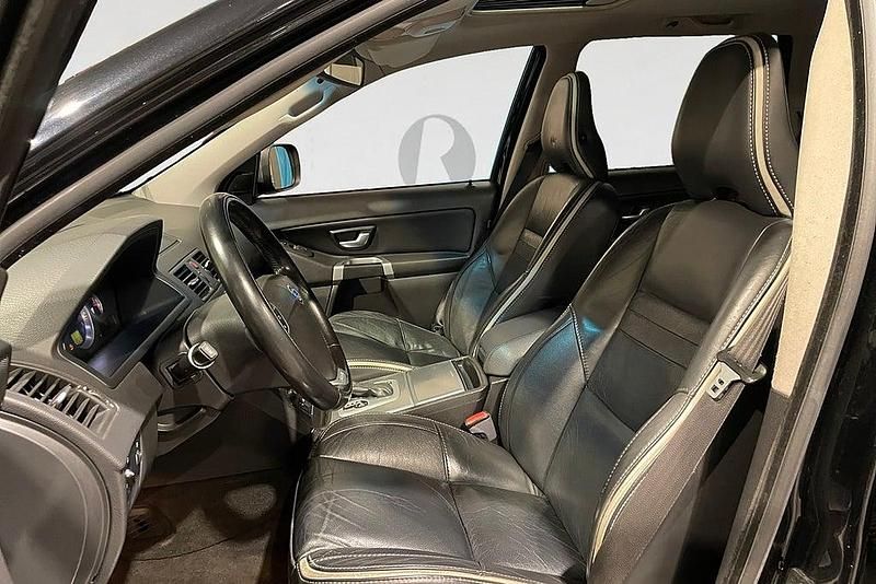 Begagnad Volvo XC90 R-Design 185 HK (136 kW) 2010 Svart SUV