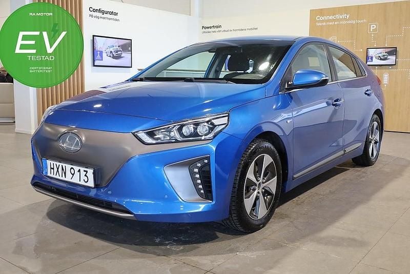 Blåmetallic Begagnad 2016 Hyundai Ioniq Premium Halvkombi | 109 900 kr (Marknadspris) - Bild 1/3